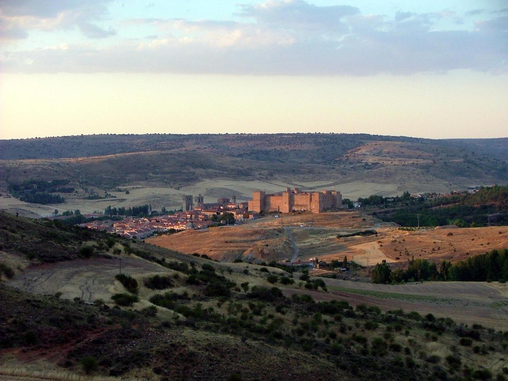 Affittacamere La Casona De Lucia Siguenza Esterno foto